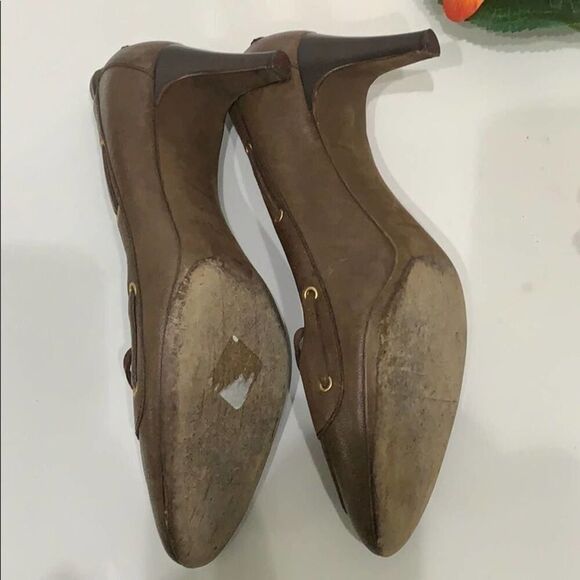 BALENCIAGA LEATHER BROWN PUMPS SIZE 40 US … - Picture 7 of 8